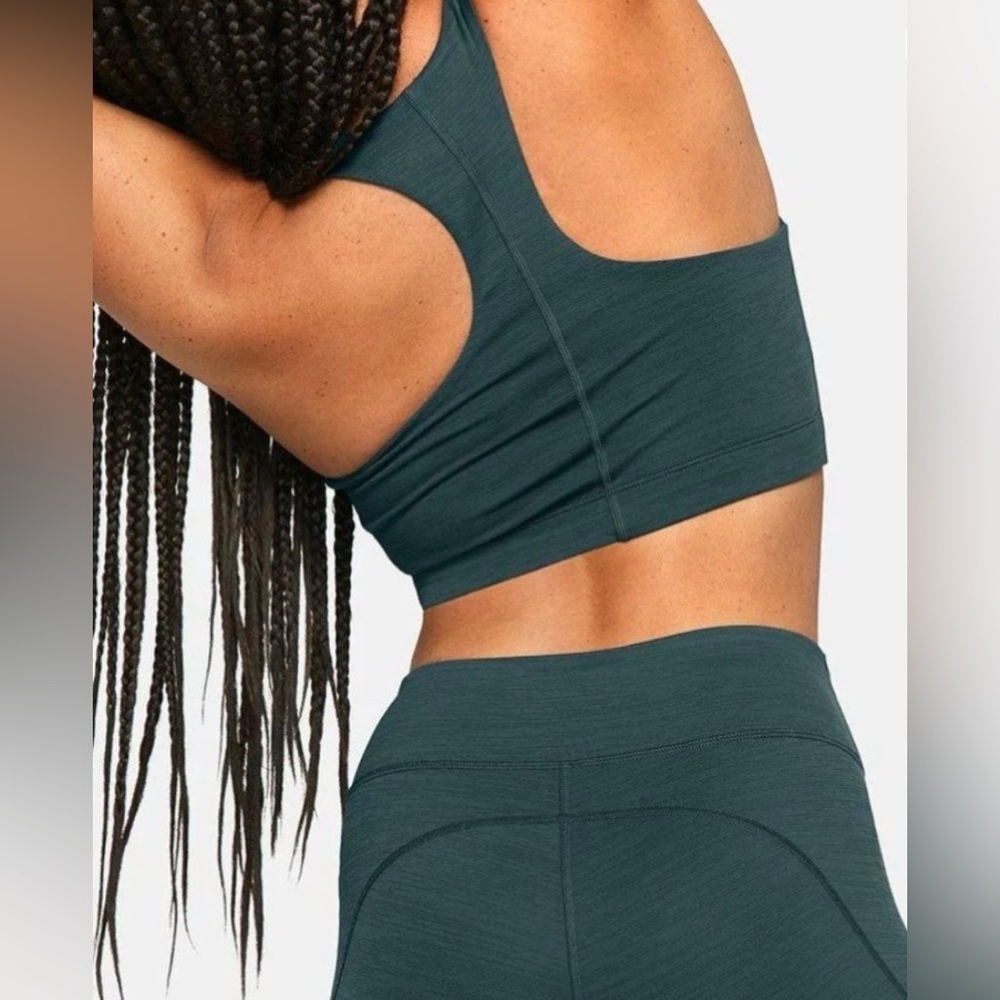 Outdoor Voices Move Free green Crop Top sz small - Picture 2 of 5